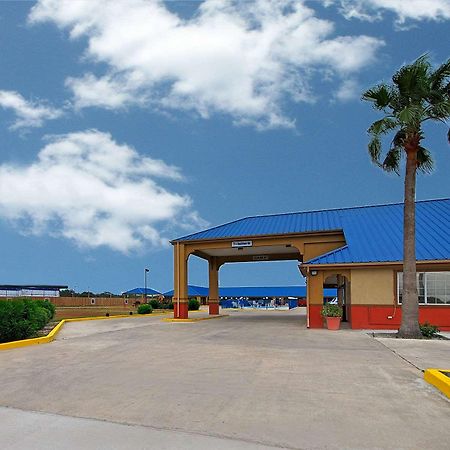 Americas Best Value Inn Sinton Екстер'єр фото